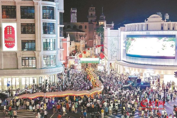 掌盘策略 老街聚烟火 花灯映月明 中山双节文旅消费热力足